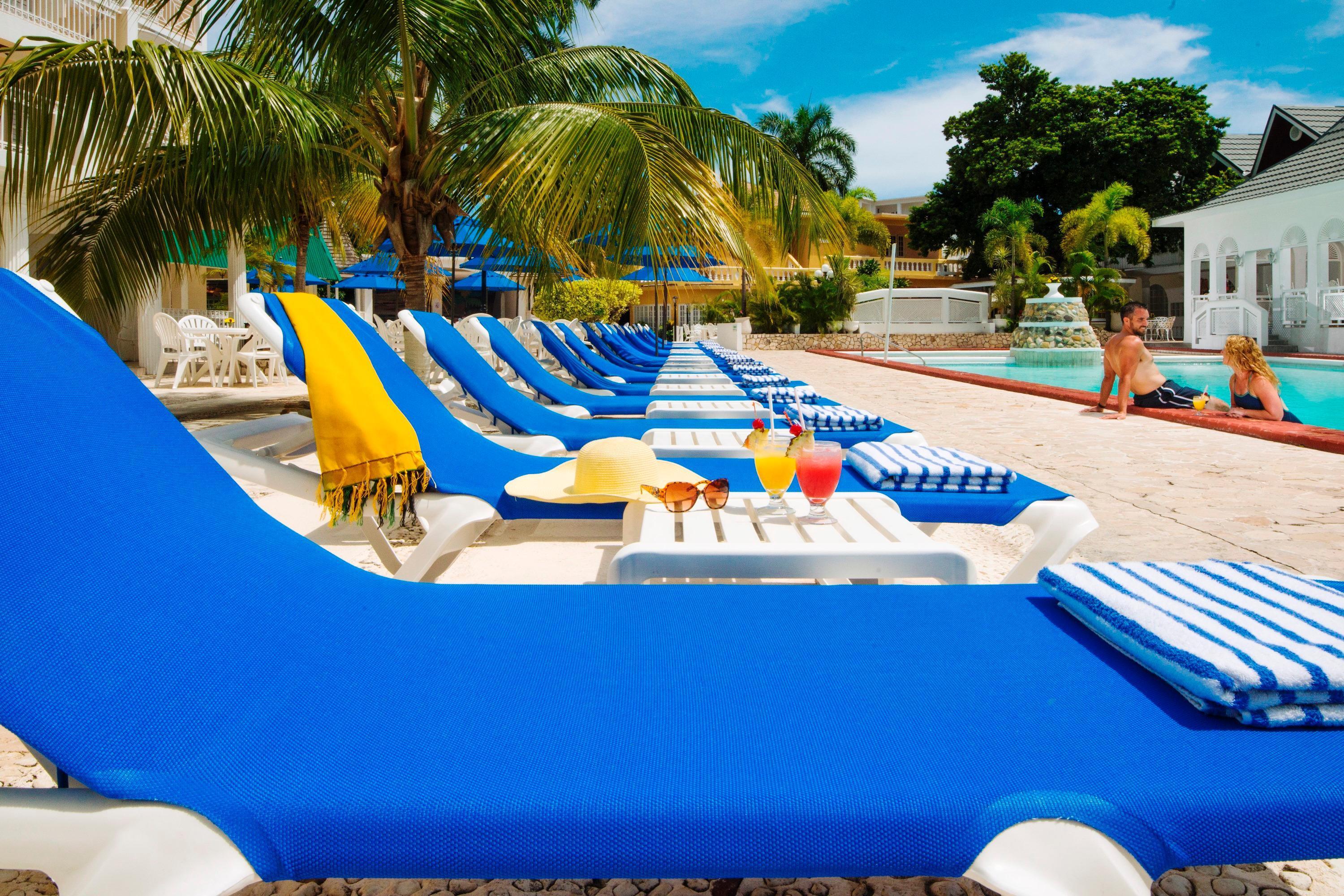 Seagarden Beach Resort Montego Bay Exterior photo