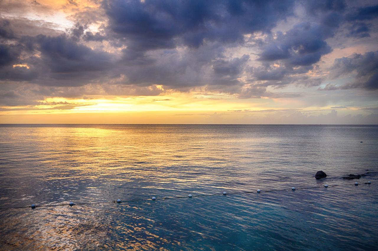 Seagarden Beach Resort Montego Bay Exterior photo